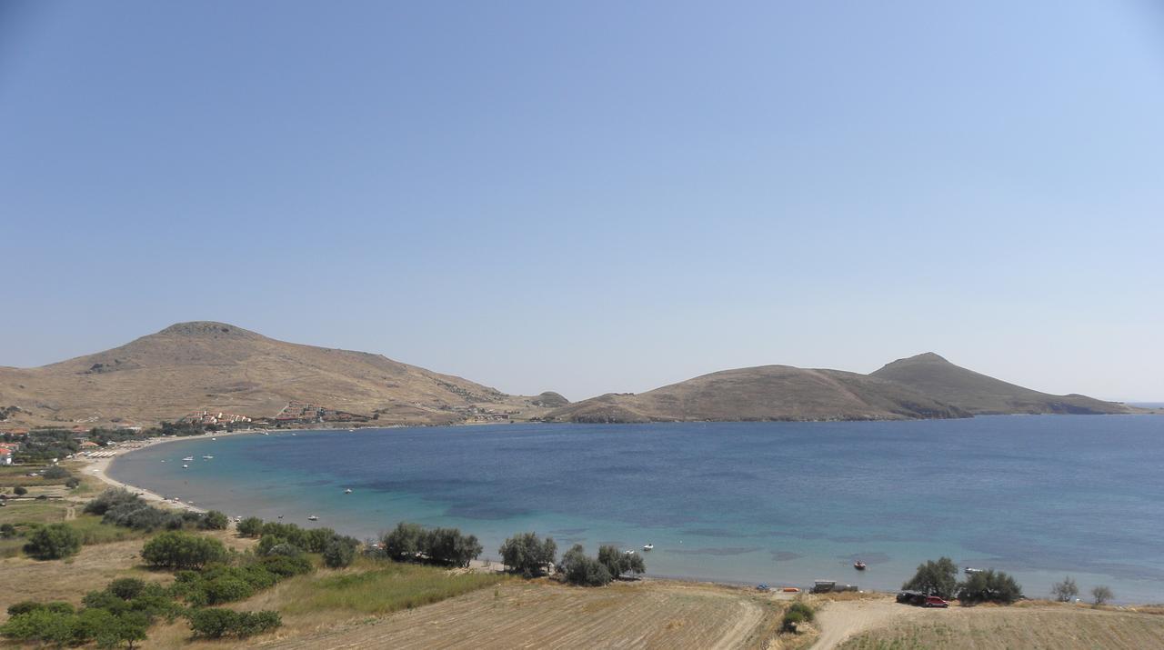 Iliovasilema Aparthotel พลาติ ภายนอก รูปภาพ