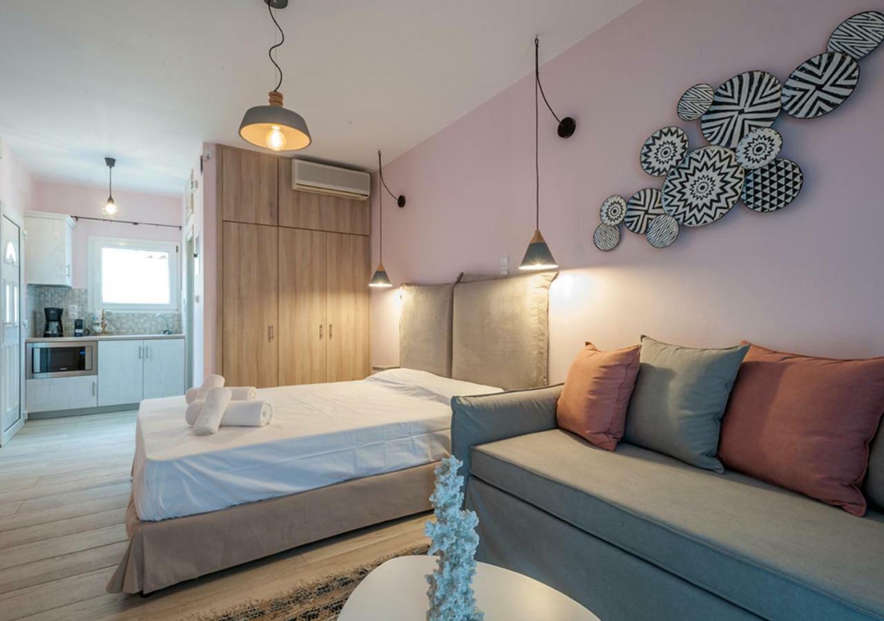 Iliovasilema Aparthotel พลาติ ภายนอก รูปภาพ