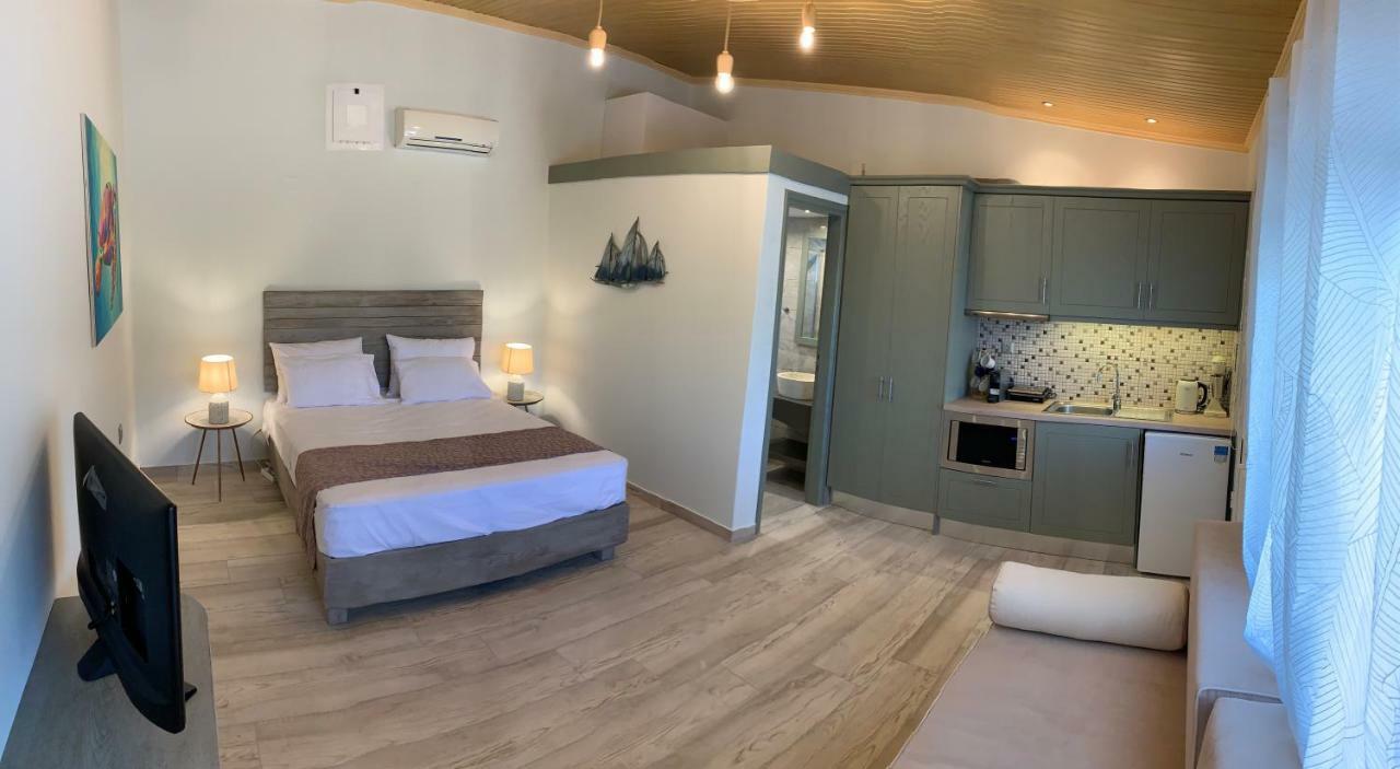 Iliovasilema Aparthotel พลาติ ภายนอก รูปภาพ