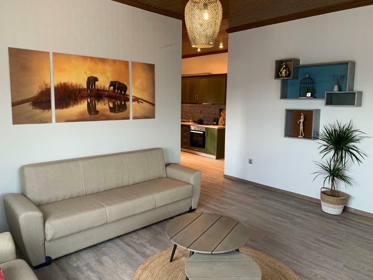 Iliovasilema Aparthotel พลาติ ภายนอก รูปภาพ